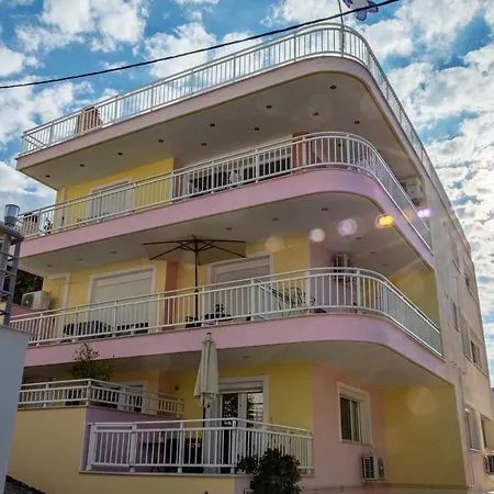 Irini Apartamento